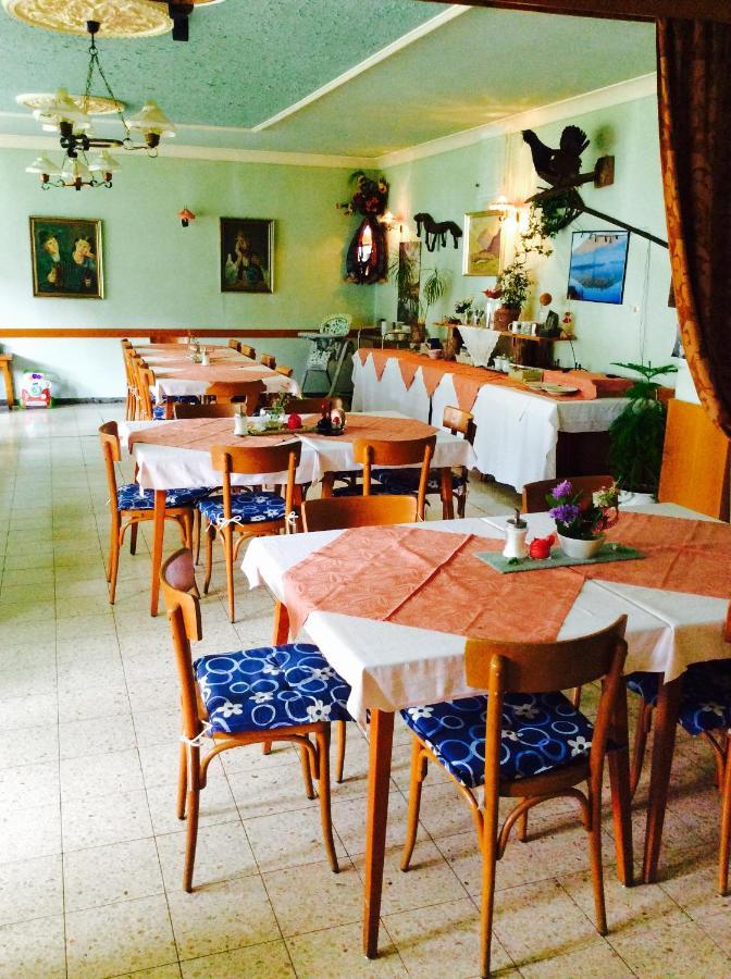 Mooswirt Bed & Breakfast Ranten Exterior foto